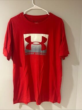 Under Armour Red Short Sleeve Tee with Silver Logo Emblem